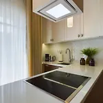 Stylowe Blisko Centrum Krakowa By Renters Cracovia
