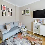 Stylowe Blisko Centrum Krakowa By Renters * Cracovia