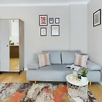 Stylowe Blisko Centrum Krakowa By Renters