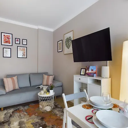 Stylowe Blisko Centrum Krakowa By Renters 아파트