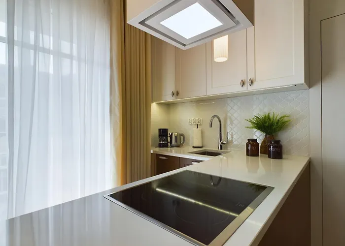 Stylowe Blisko Centrum Krakowa By Renters كراكوفيا